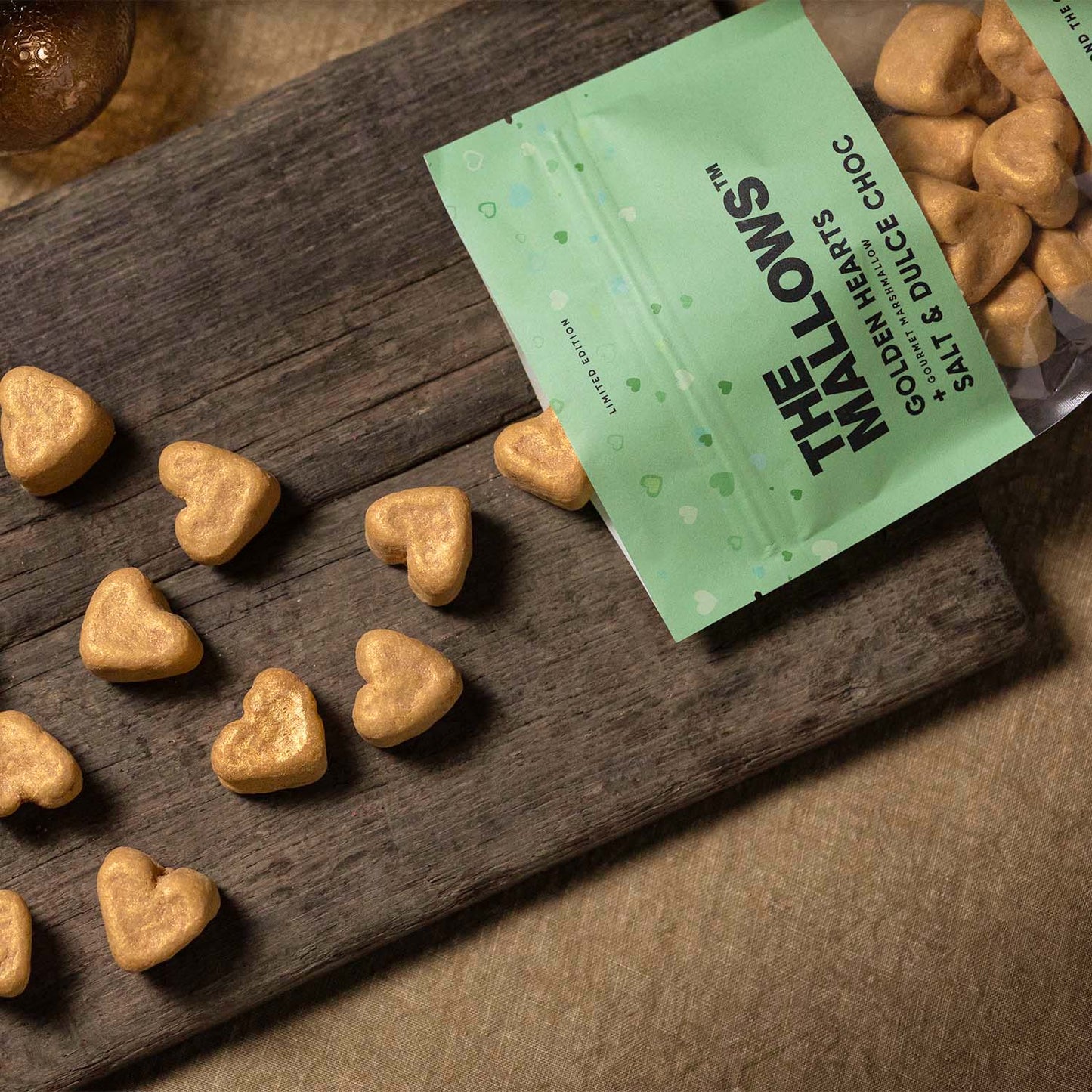 GOLDEN HEARTS – MARSHMALLOWS WITH DULCE CHOCOLATE & SALT 90G